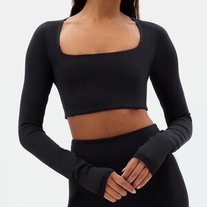 NWOT Girlfriend Collective Kinsley Long Sleeve Athletic Crop Top